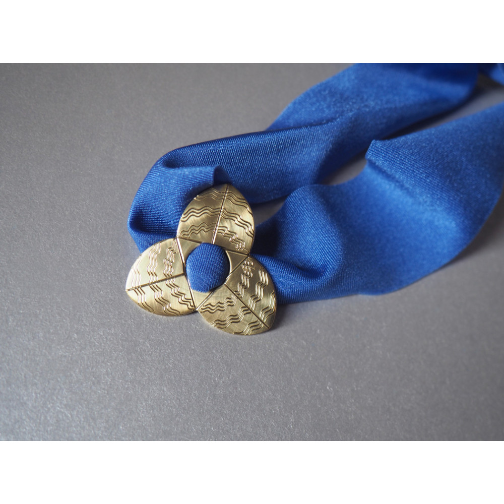 Bracciale o crocher "Trivio" in ottone medio lycra blu