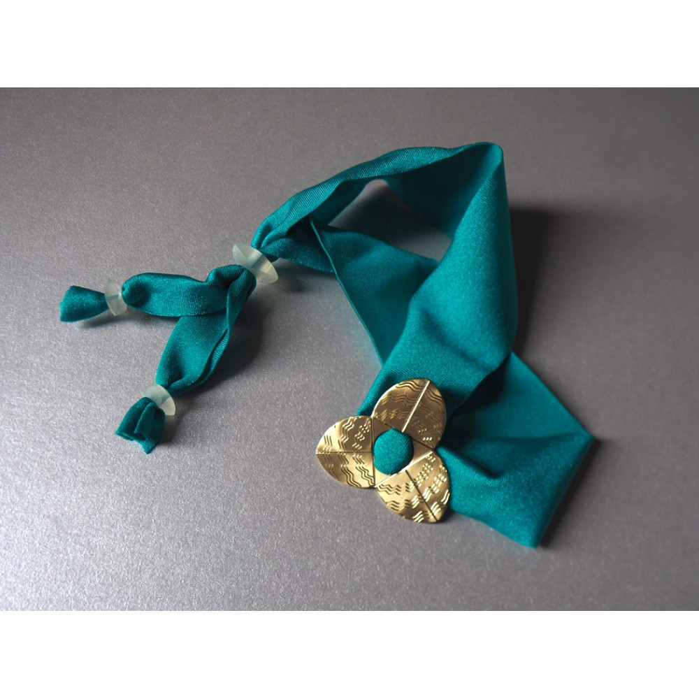 Bracciale o crocher "Trivio" in ottone medio lycra verde