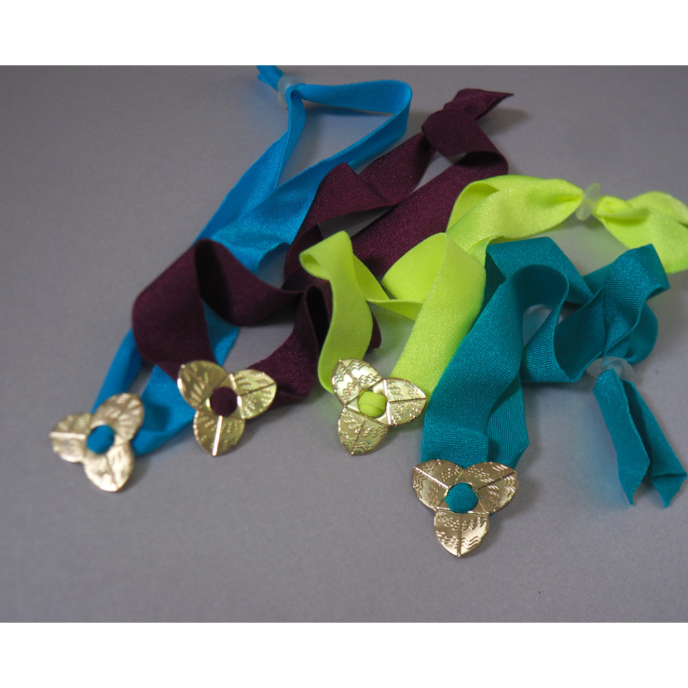 Bracciale o crocher "Trivio" in ottone piccolo lycra azzurro